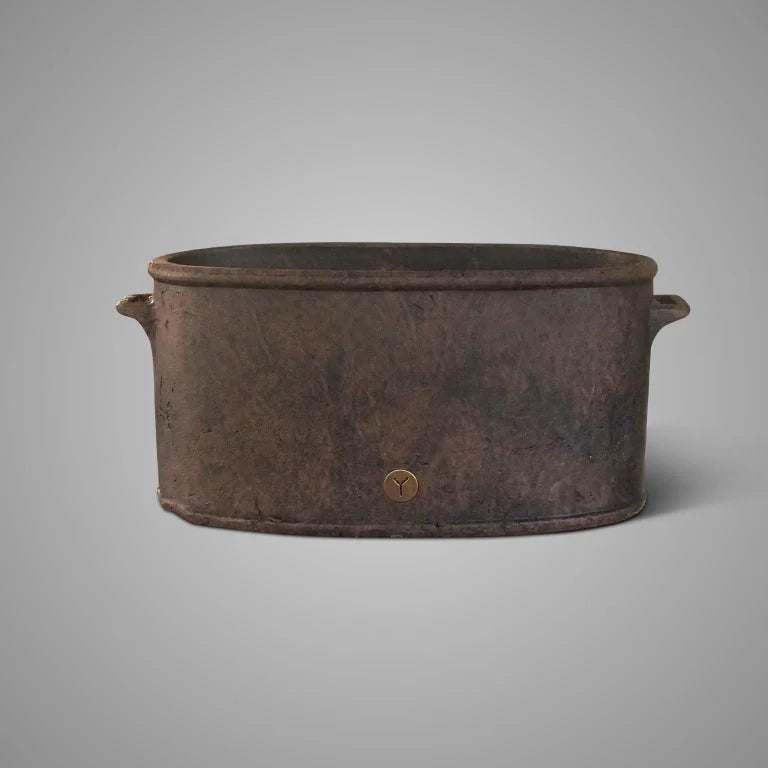 Brynxz Planter Oval Vith Ear Majestic Brown L 51x20x23