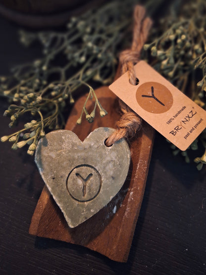 Brynxz Heart Soap on a rope 3 Geuren - 7x7x2