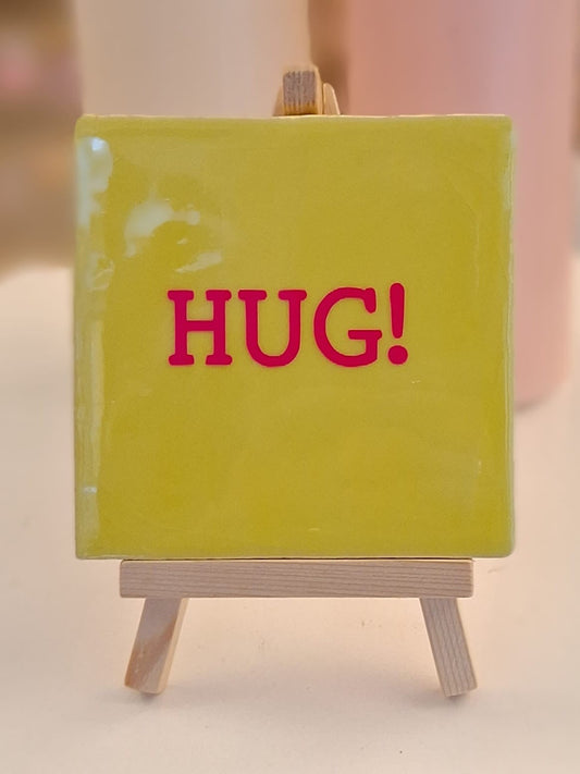 HUG! Tegeltje- Geel/ roze 10x10 cm