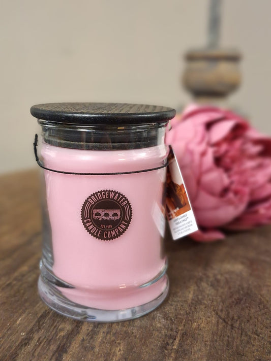 Bridgewater Candle small jar - XOXO